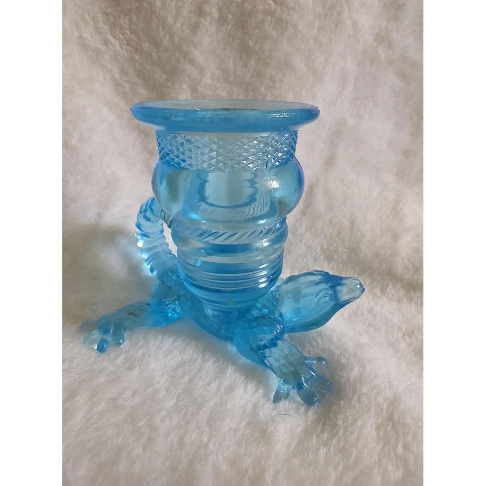 As-Is Whimsical Gecko Toothpick Holder Flaw, EAPG Collectible Animal Glassware
